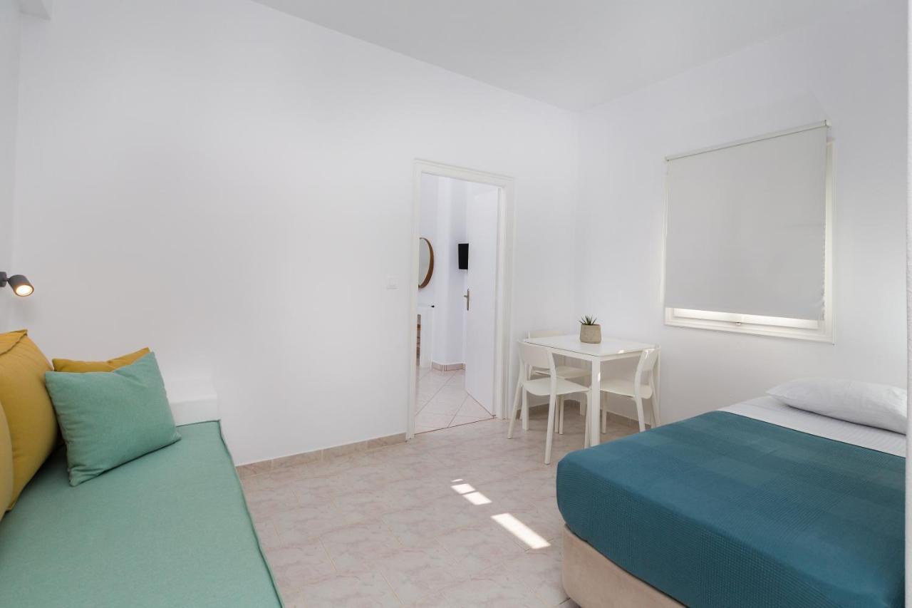 La Mer Seaside Apartments Дріос Екстер'єр фото